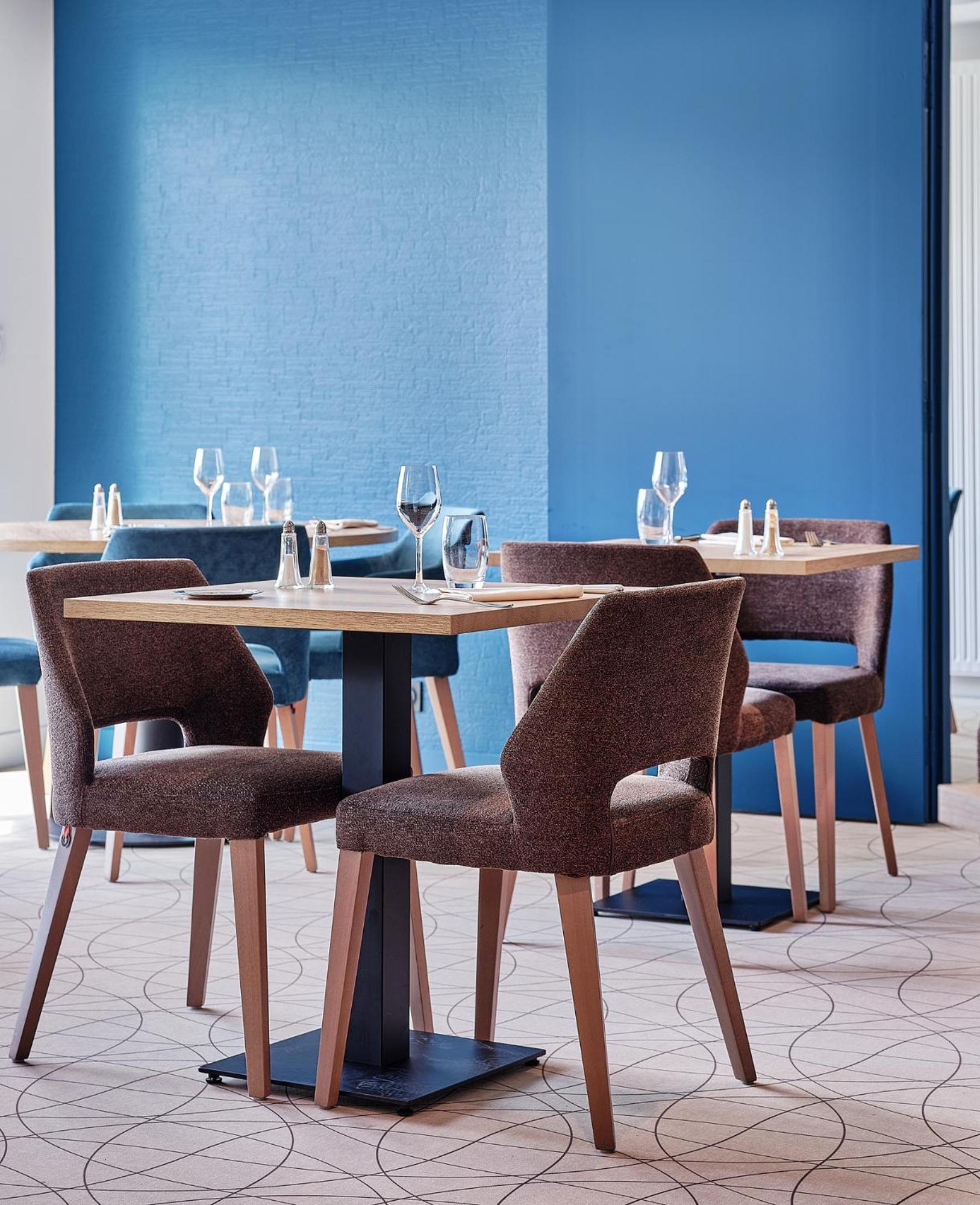 Logis Hotel Restaurant Aloe เลแซร์บิเย ภายนอก รูปภาพ