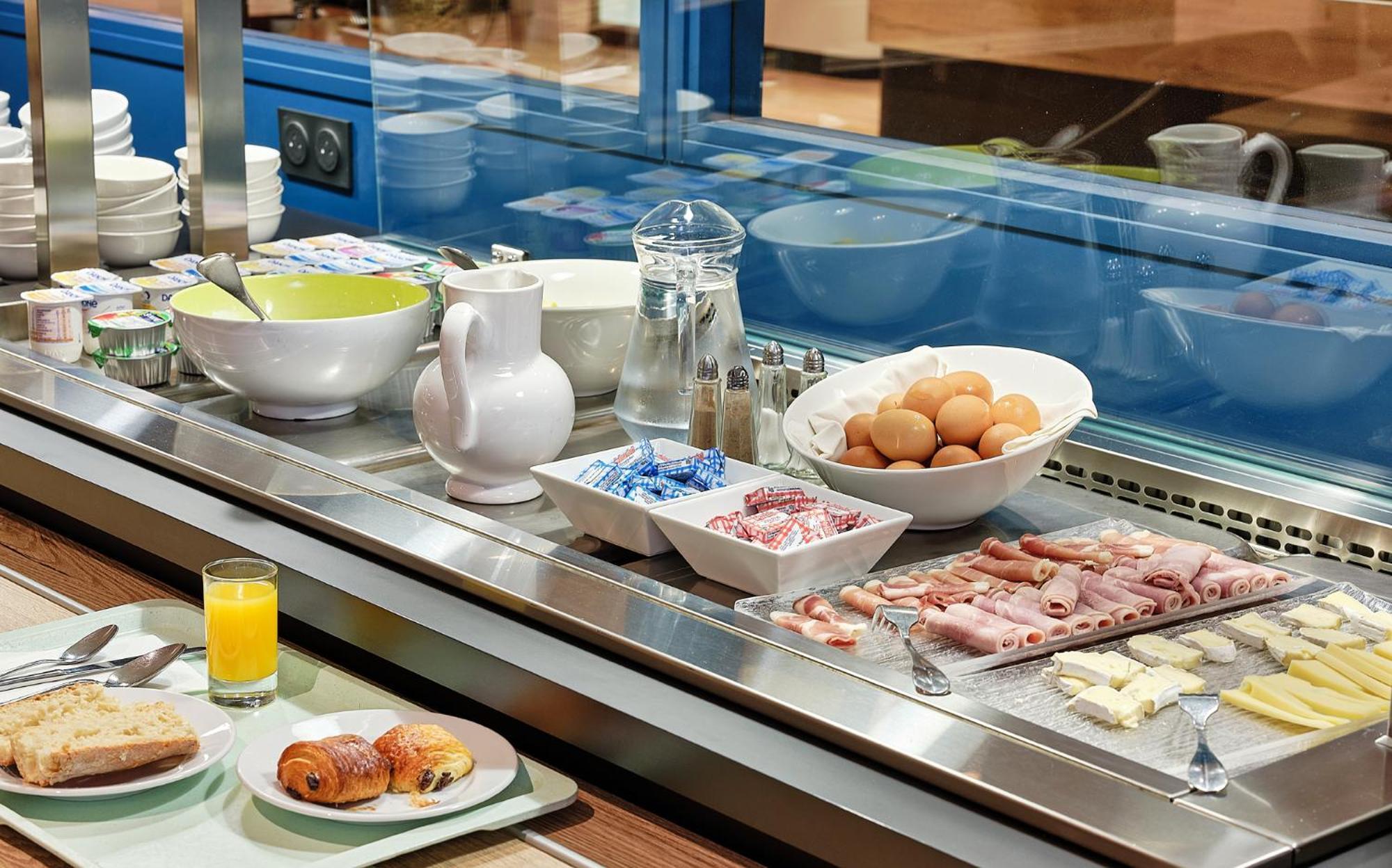 Logis Hotel Restaurant Aloe เลแซร์บิเย ภายนอก รูปภาพ